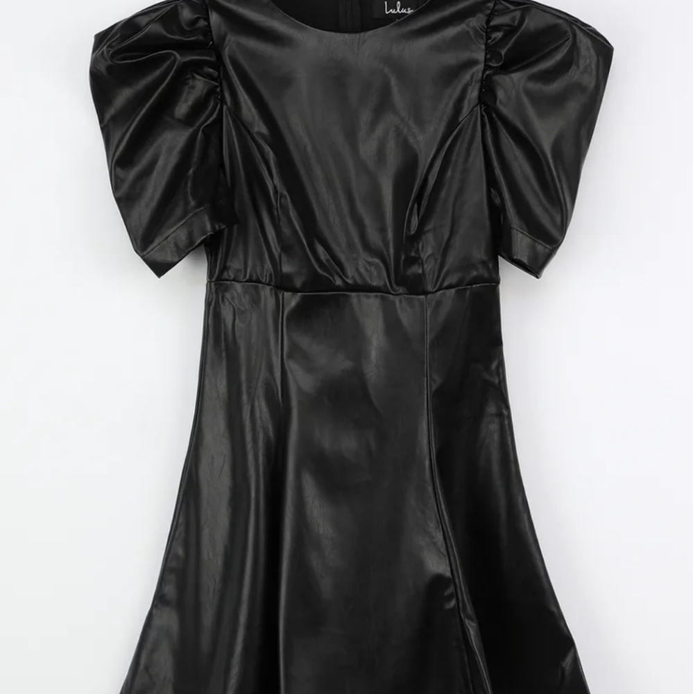 🎉HP🎉💥NWT Vegan leather puff sleeve mini dress - Picture 3 of 4